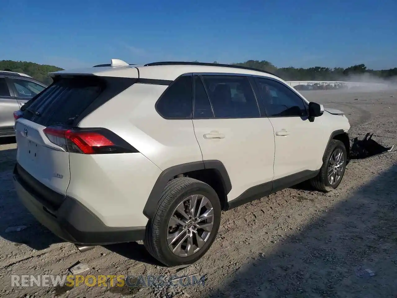 3 fotografías del automóvil dañado 2T3C1RFVXMW130550 TOYOTA RAV4 2021