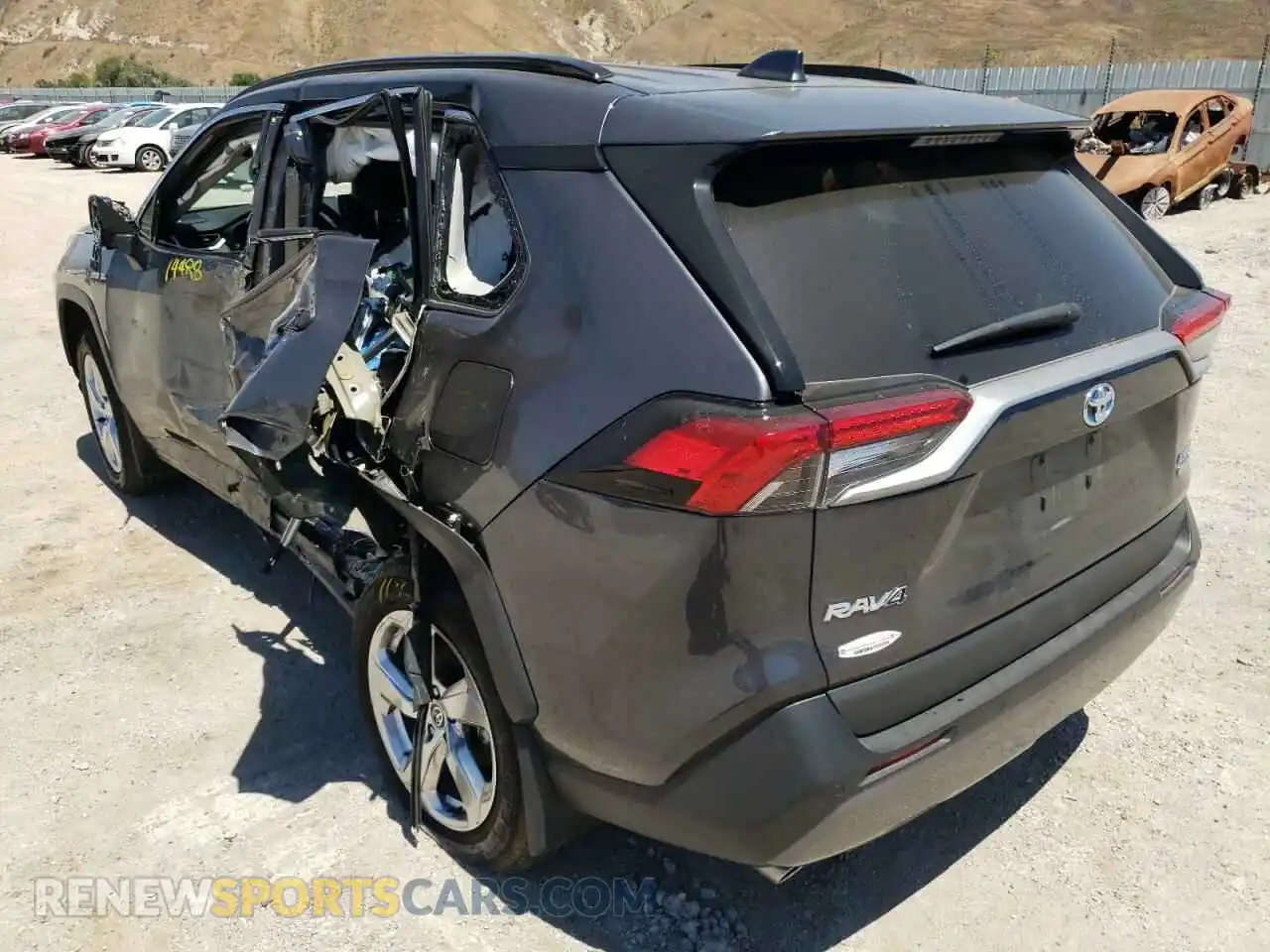 3 Фотография поврежденного автомобиля 2T3D6RFV9MW010910 TOYOTA RAV4 2021