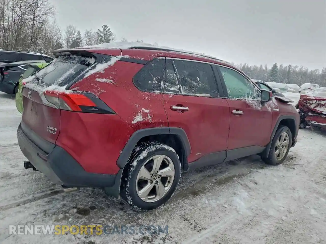 3 Photograph of a damaged car 2T3DWRFV8MW119990 TOYOTA RAV4 2021
