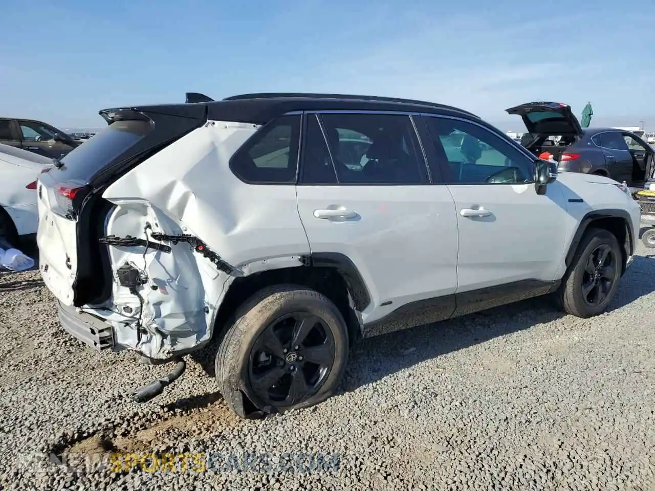 3 Photograph of a damaged car 2T3E6RFV1MW018990 TOYOTA RAV4 2021