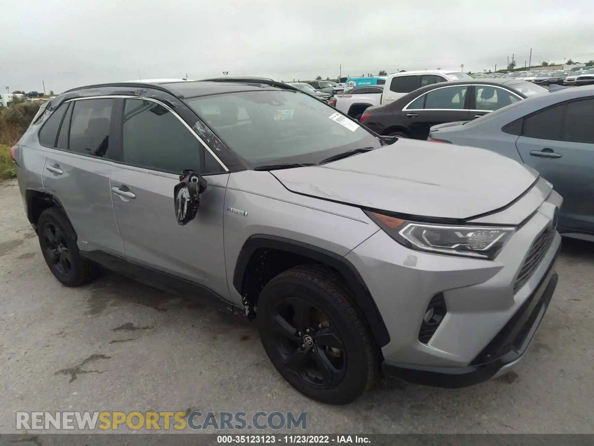 1 Photograph of a damaged car 2T3E6RFV1MW021422 TOYOTA RAV4 2021