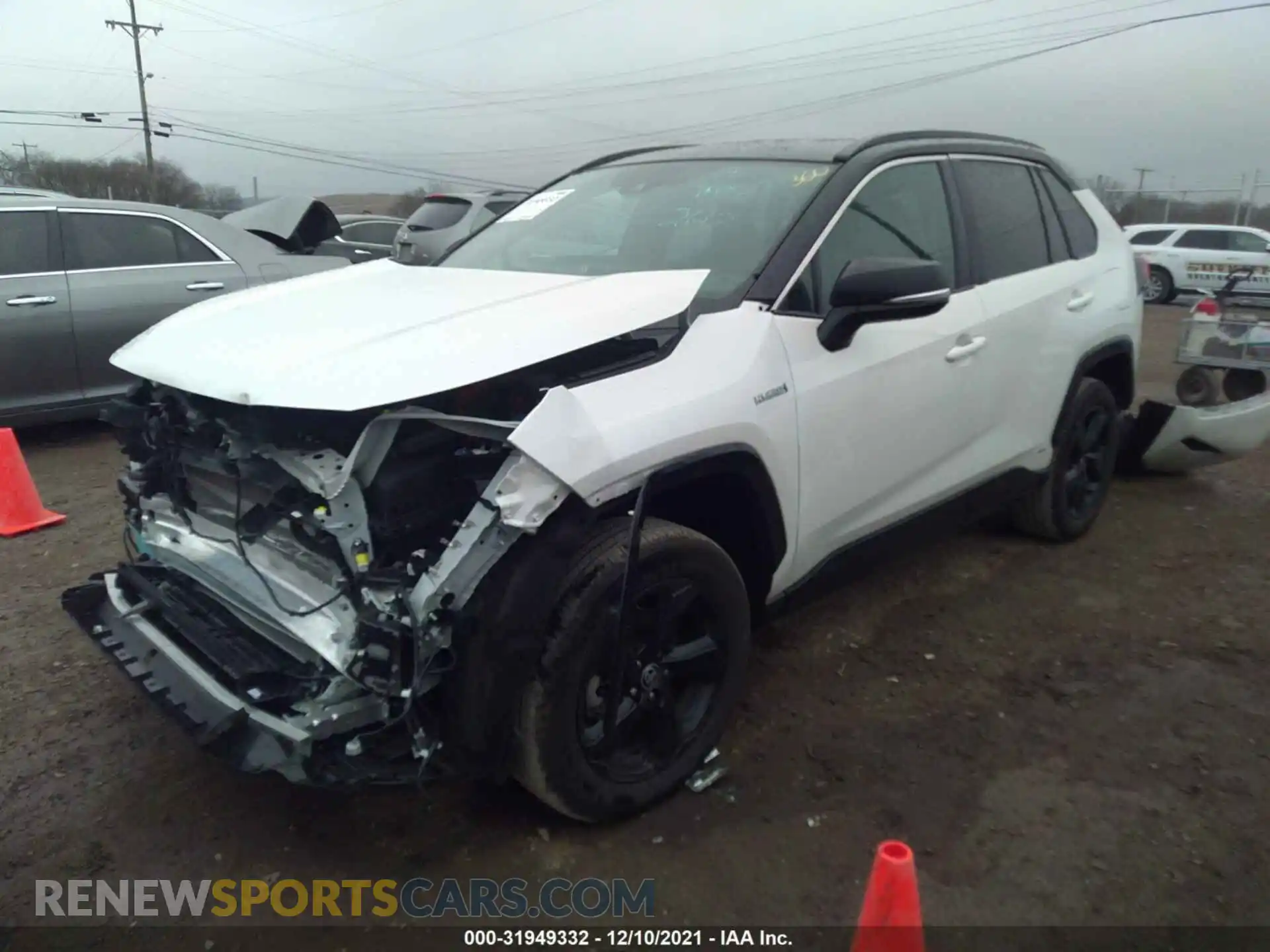 2 Photograph of a damaged car 2T3E6RFV1MW022618 TOYOTA RAV4 2021
