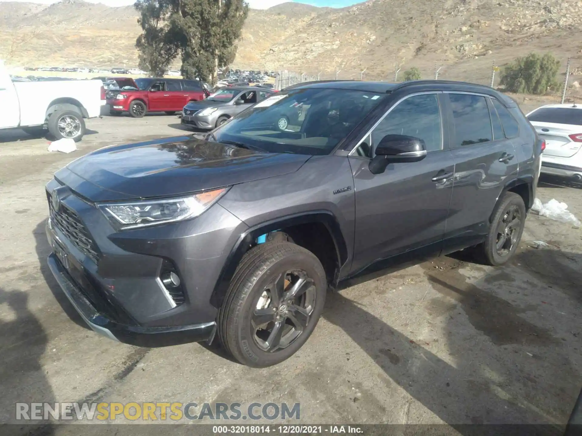 2 Photograph of a damaged car 2T3E6RFV3MW008638 TOYOTA RAV4 2021