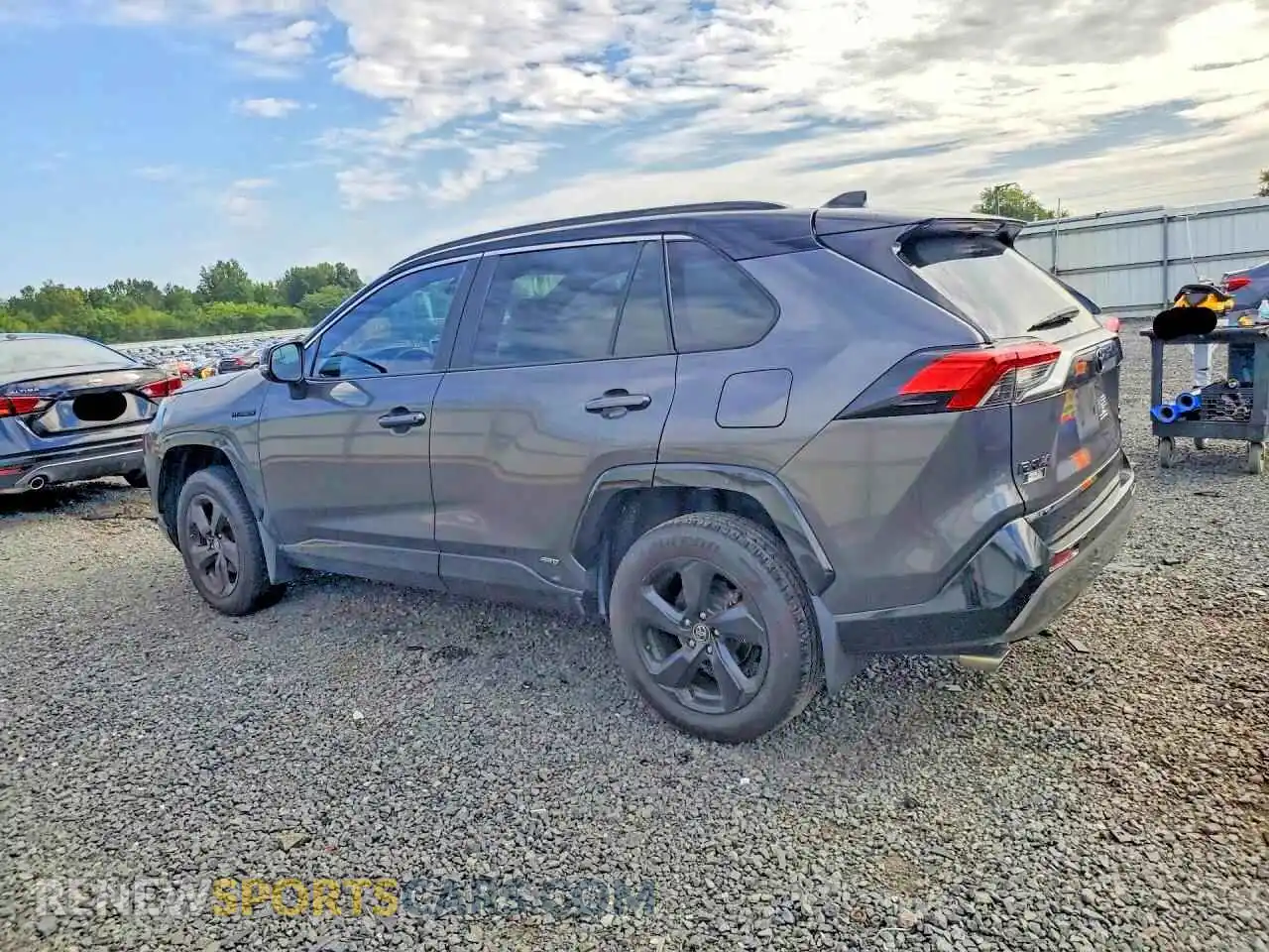 2 Photograph of a damaged car 2T3E6RFV4MW008535 TOYOTA RAV4 2021