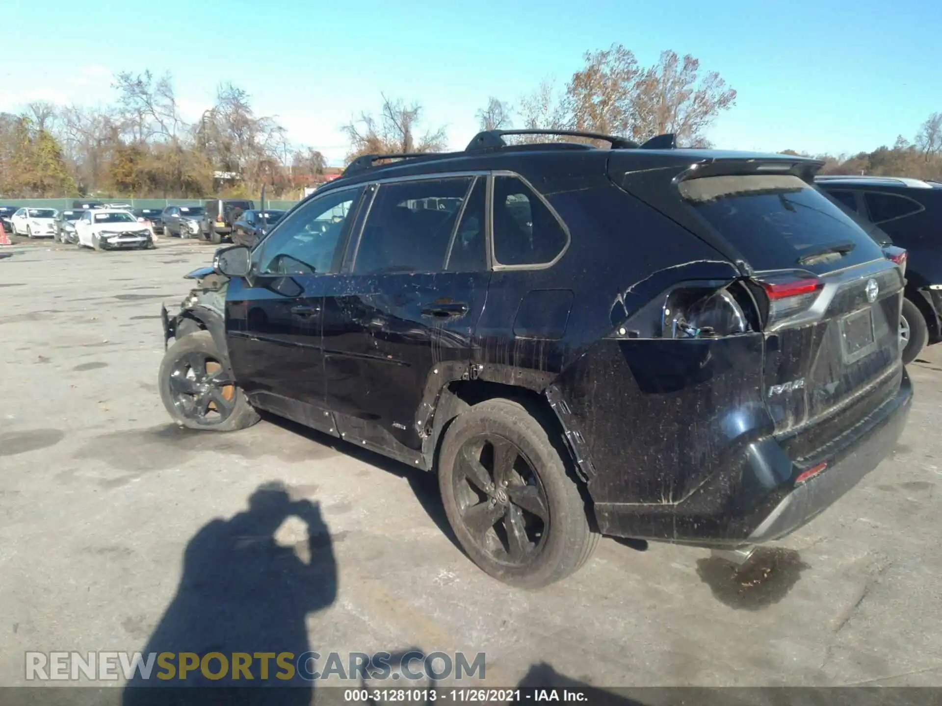3 Photograph of a damaged car 2T3E6RFV4MW009233 TOYOTA RAV4 2021