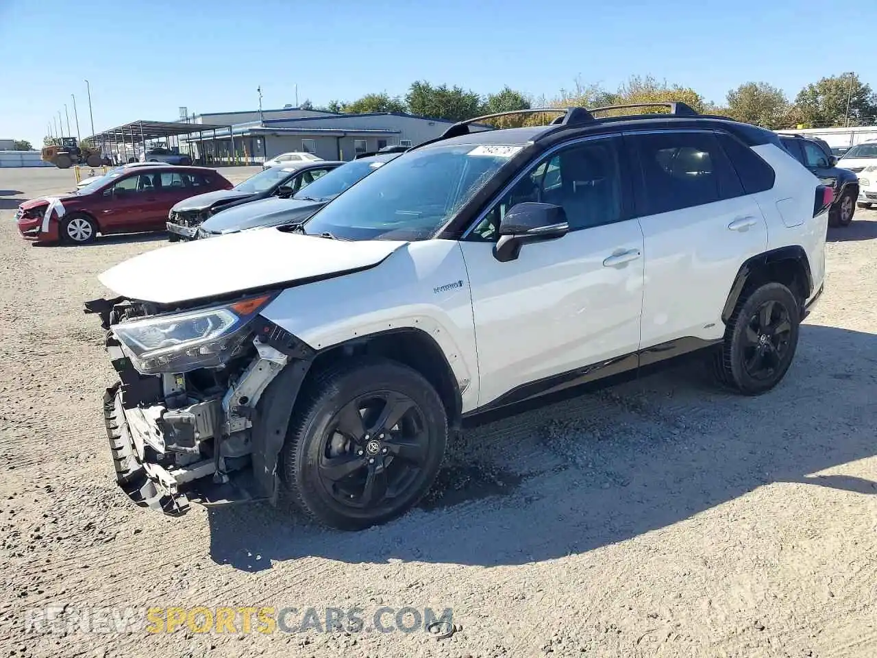 1 Photograph of a damaged car 2T3E6RFV4MW011757 TOYOTA RAV4 2021