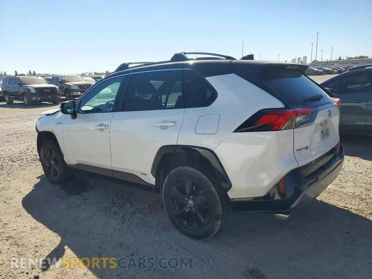 2 Photograph of a damaged car 2T3E6RFV4MW011757 TOYOTA RAV4 2021