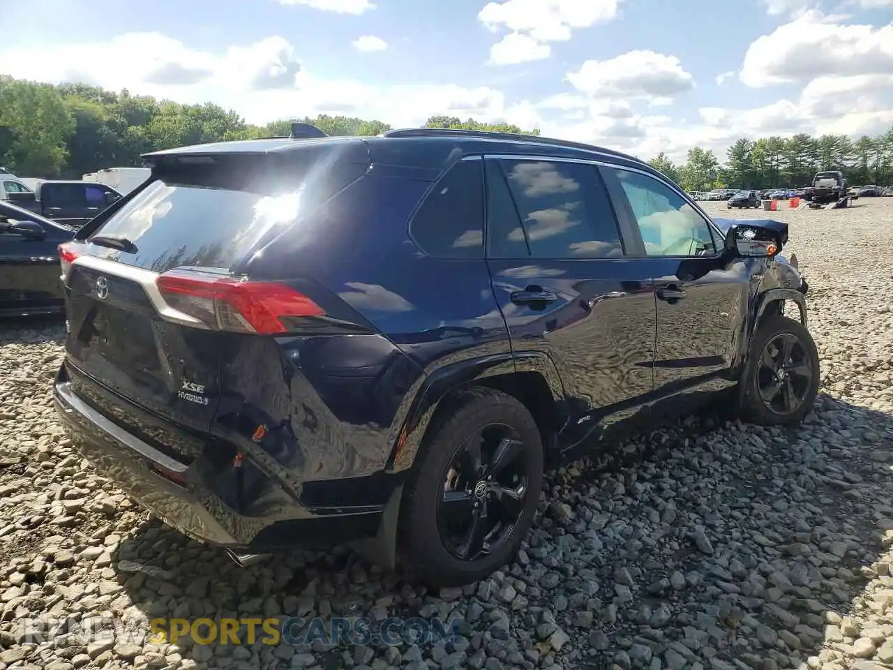 3 fotografías del automóvil dañado 2T3E6RFV5MW027658 TOYOTA RAV4 2021