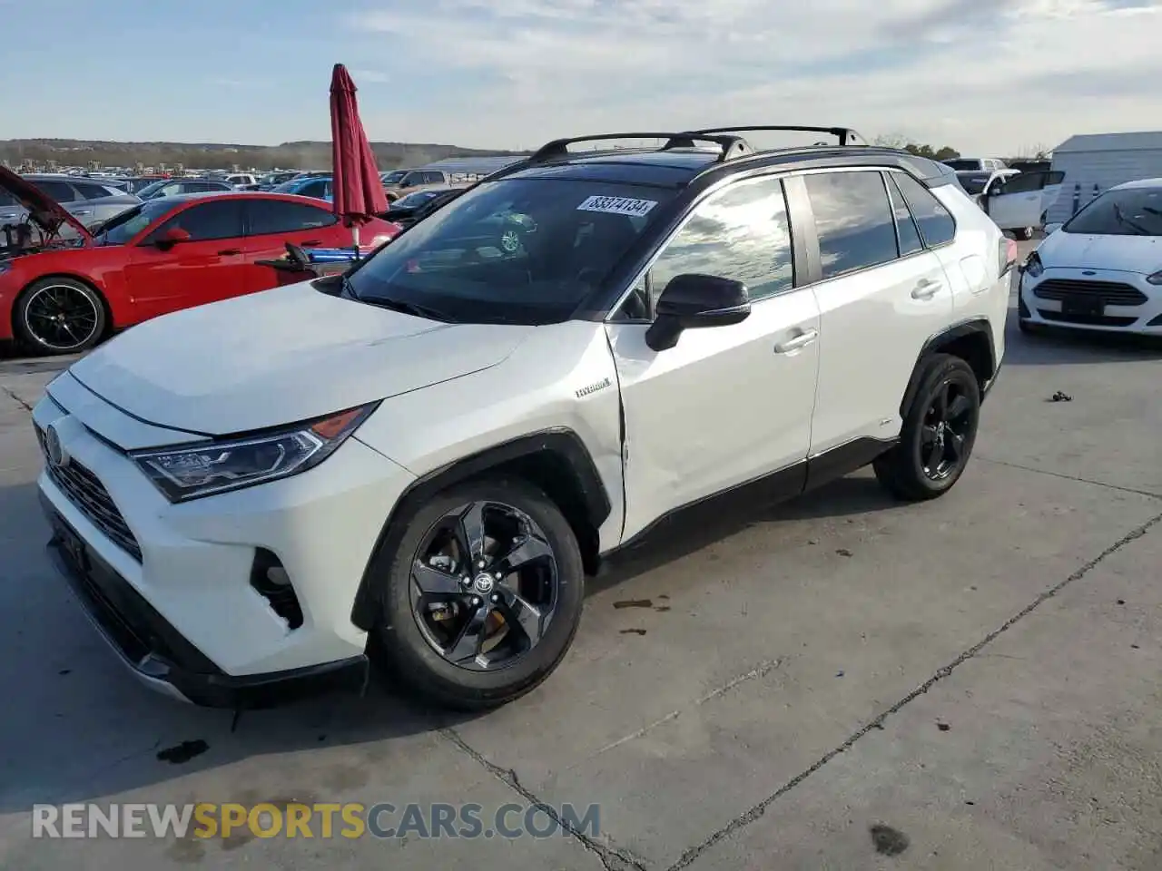 1 Photograph of a damaged car 2T3E6RFV7MW014846 TOYOTA RAV4 2021