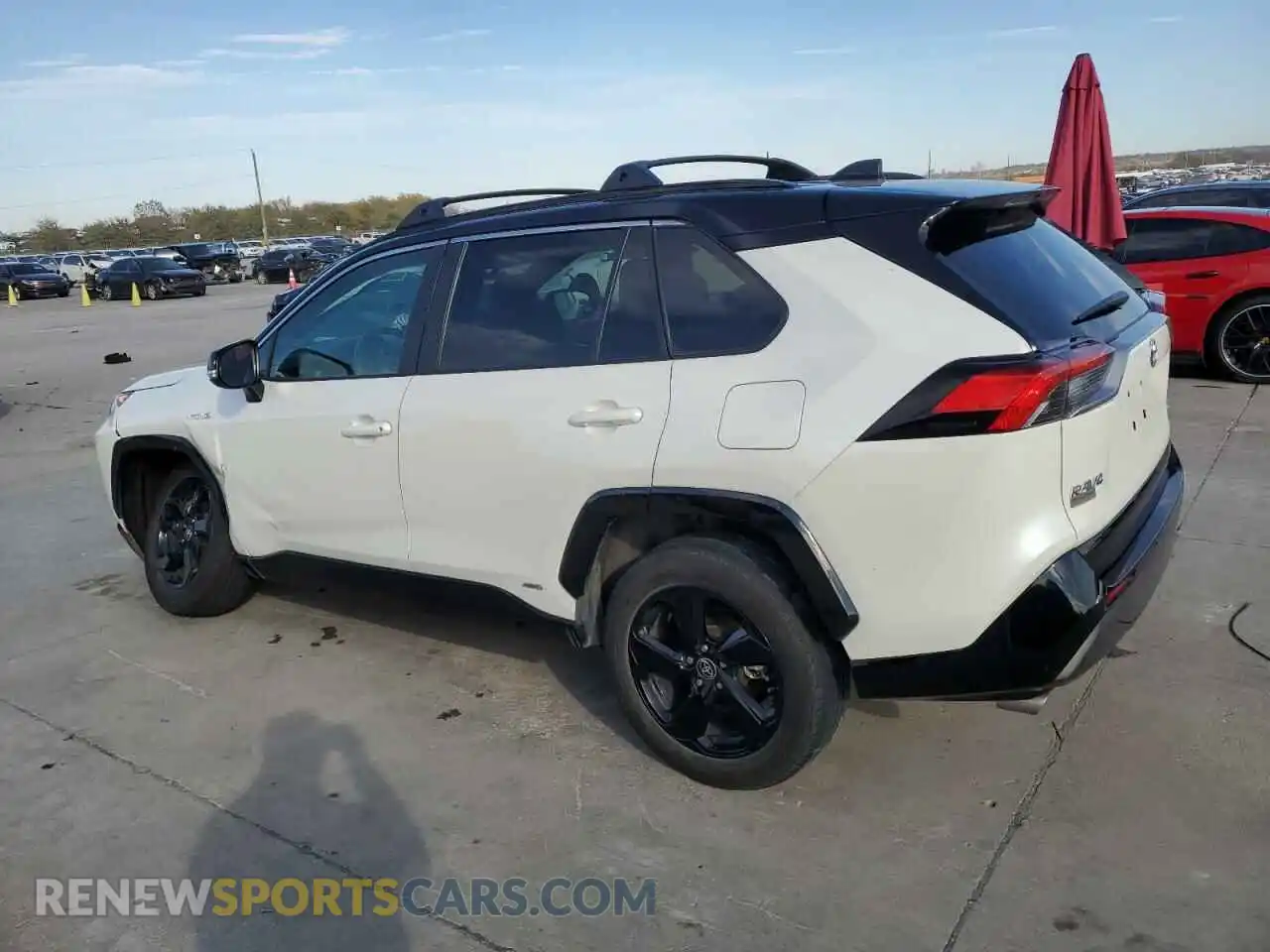 2 Photograph of a damaged car 2T3E6RFV7MW014846 TOYOTA RAV4 2021