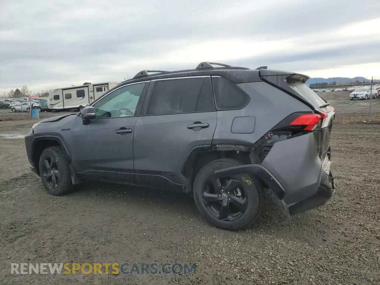 2 fotografías del automóvil dañado 2T3E6RFV8MW009381 TOYOTA RAV4 2021