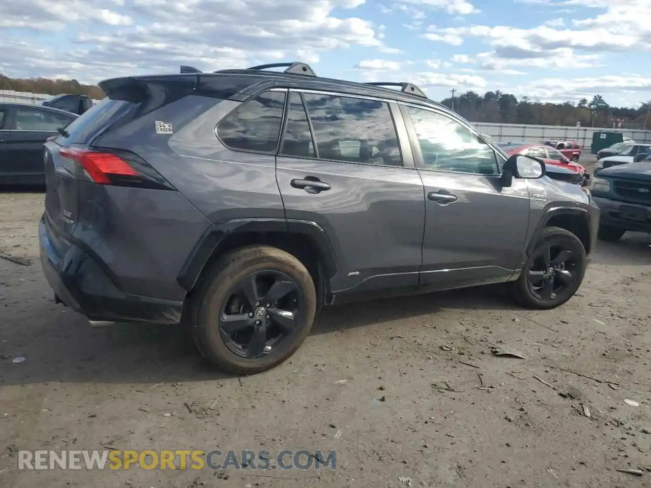 3 Photograph of a damaged car 2T3E6RFV8MW014080 TOYOTA RAV4 2021