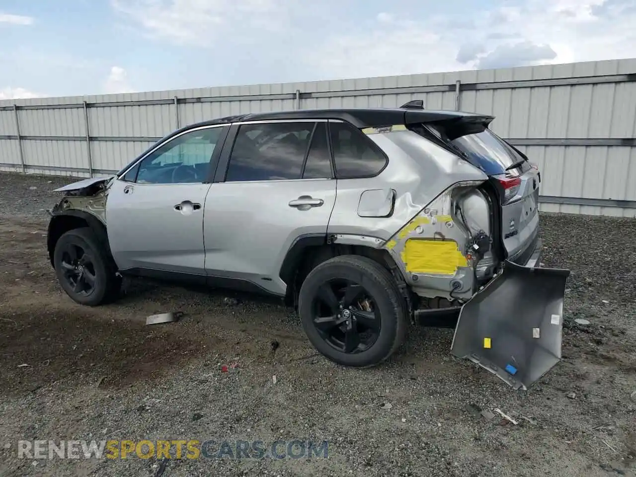 2 Photograph of a damaged car 2T3E6RFV8MW018615 TOYOTA RAV4 2021