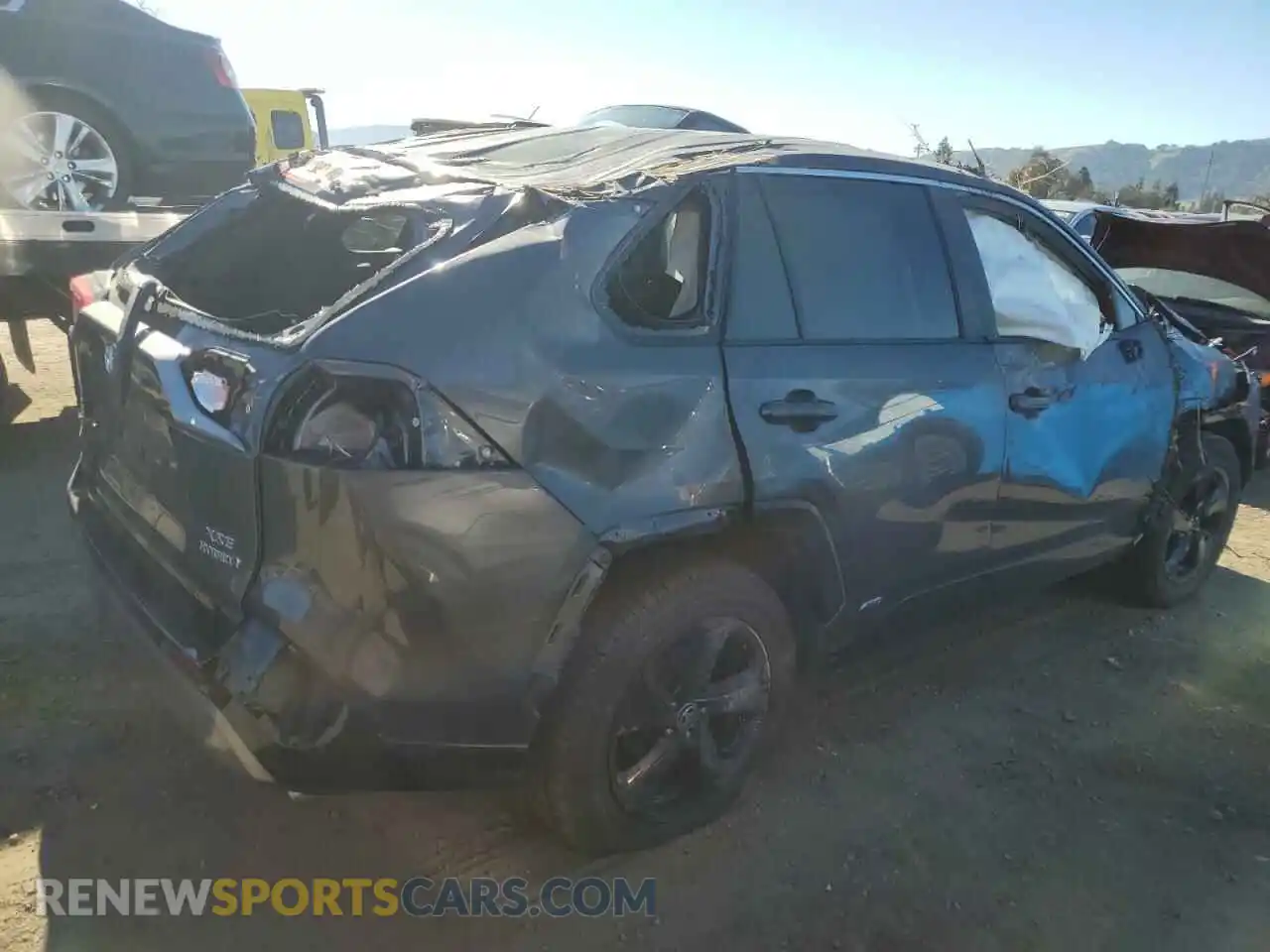 3 Photograph of a damaged car 2T3E6RFV8MW019750 TOYOTA RAV4 2021
