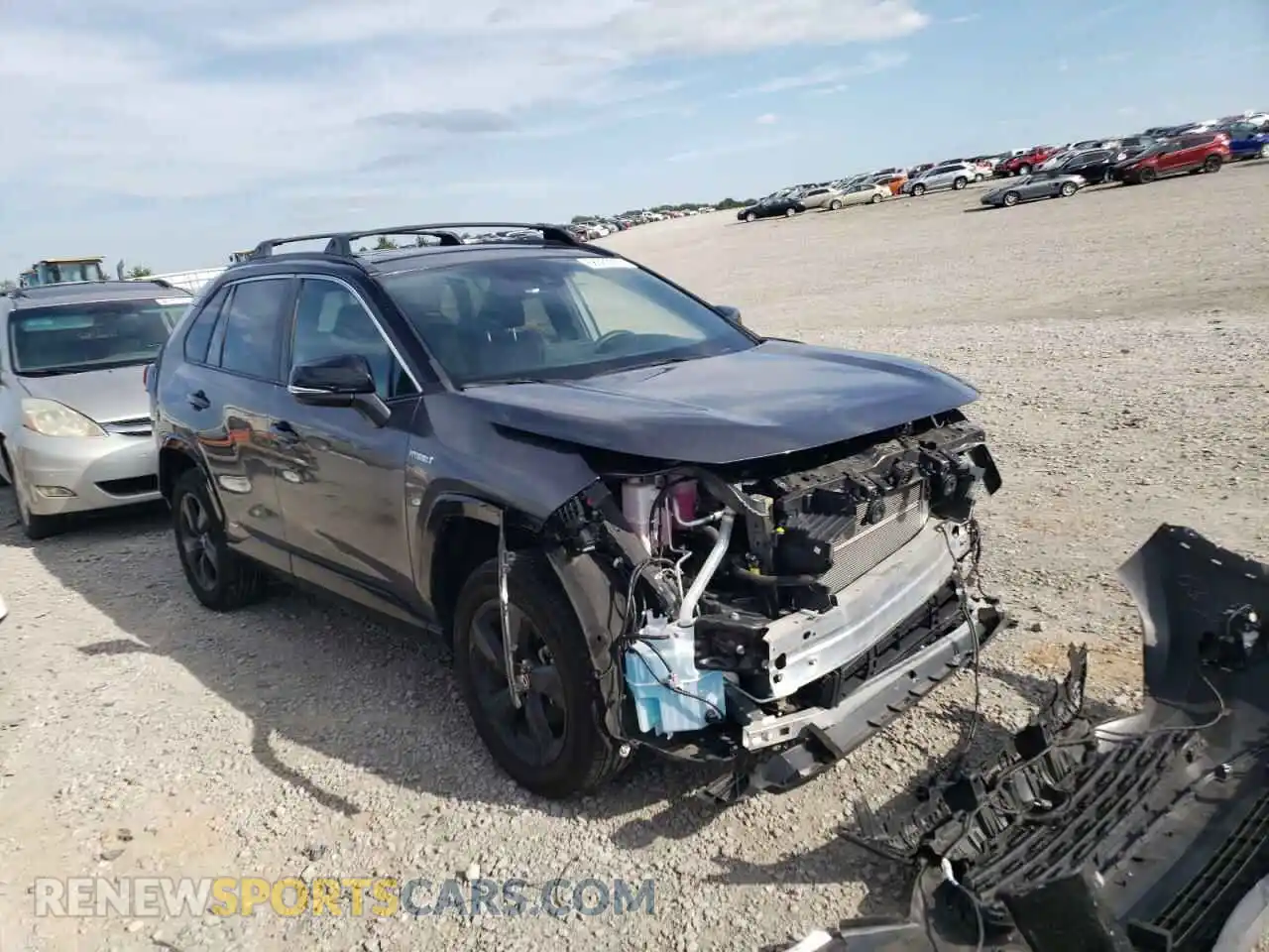 1 Фотография поврежденного автомобиля 2T3E6RFV8MW024155 TOYOTA RAV4 2021