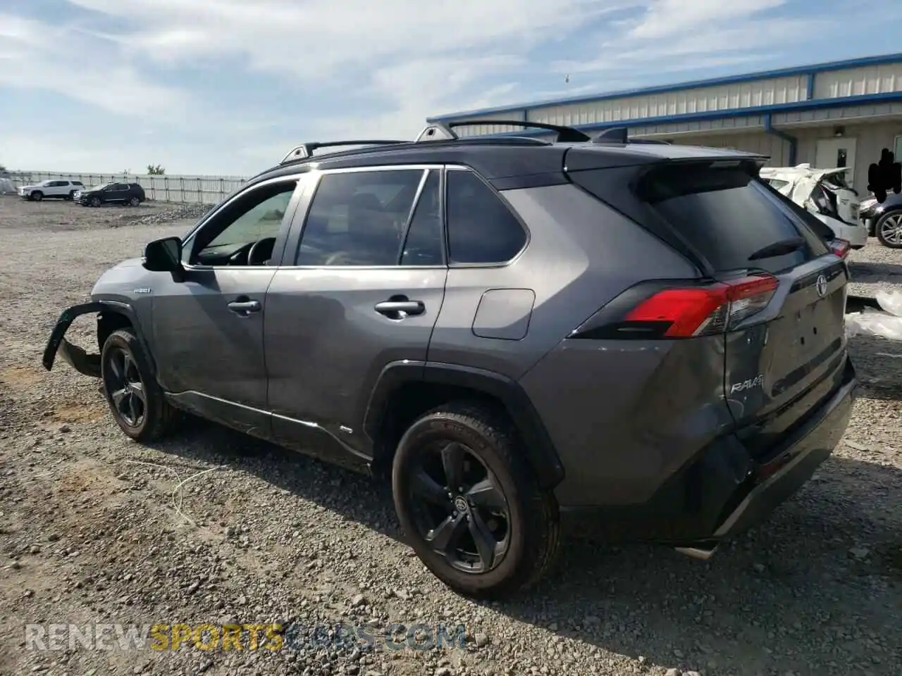3 Фотография поврежденного автомобиля 2T3E6RFV8MW024155 TOYOTA RAV4 2021