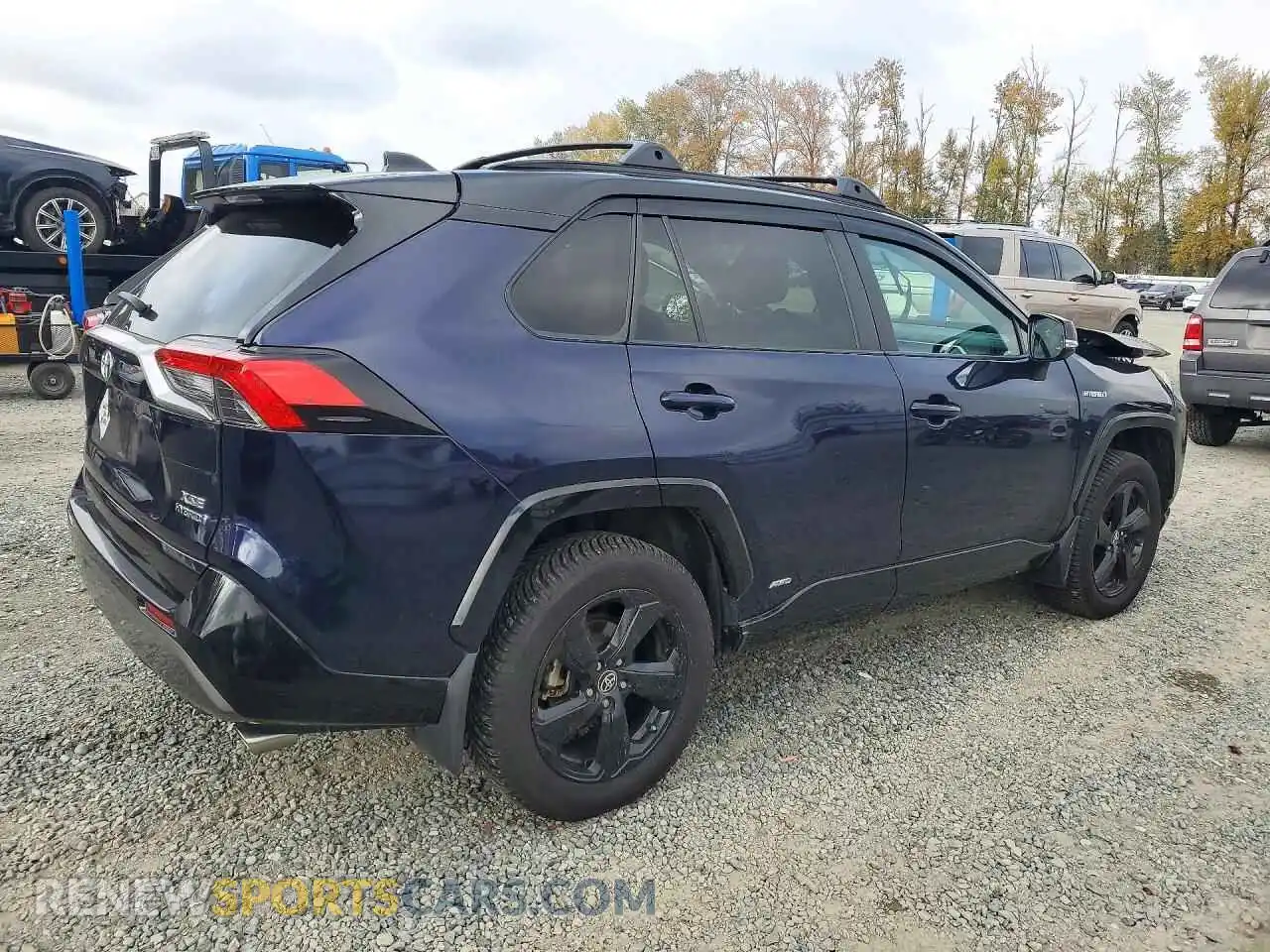 3 Фотография поврежденного автомобиля 2T3E6RFV9MW016811 TOYOTA RAV4 2021