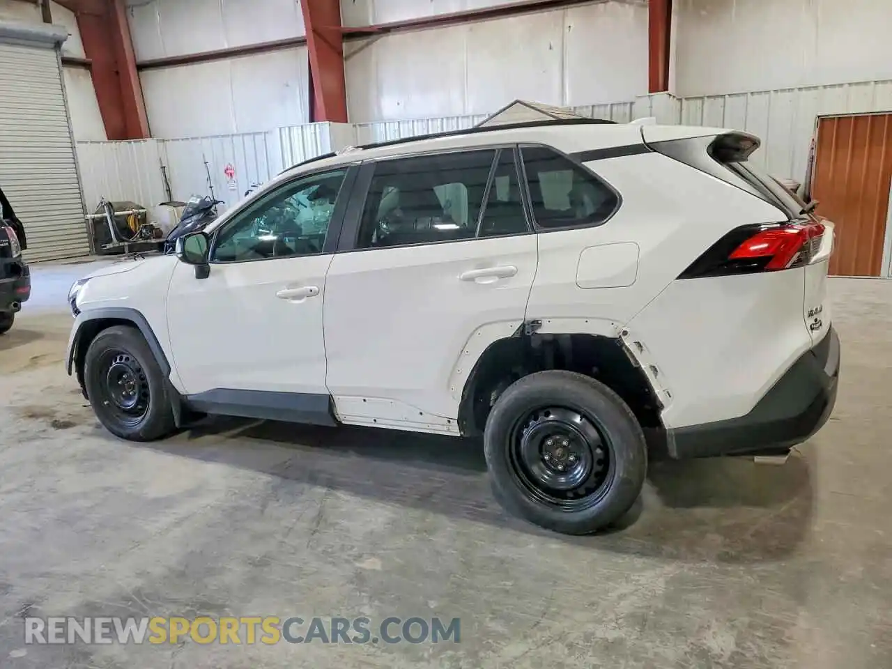 2 fotografías del automóvil dañado 2T3F1RFV0MC200264 TOYOTA RAV4 2021