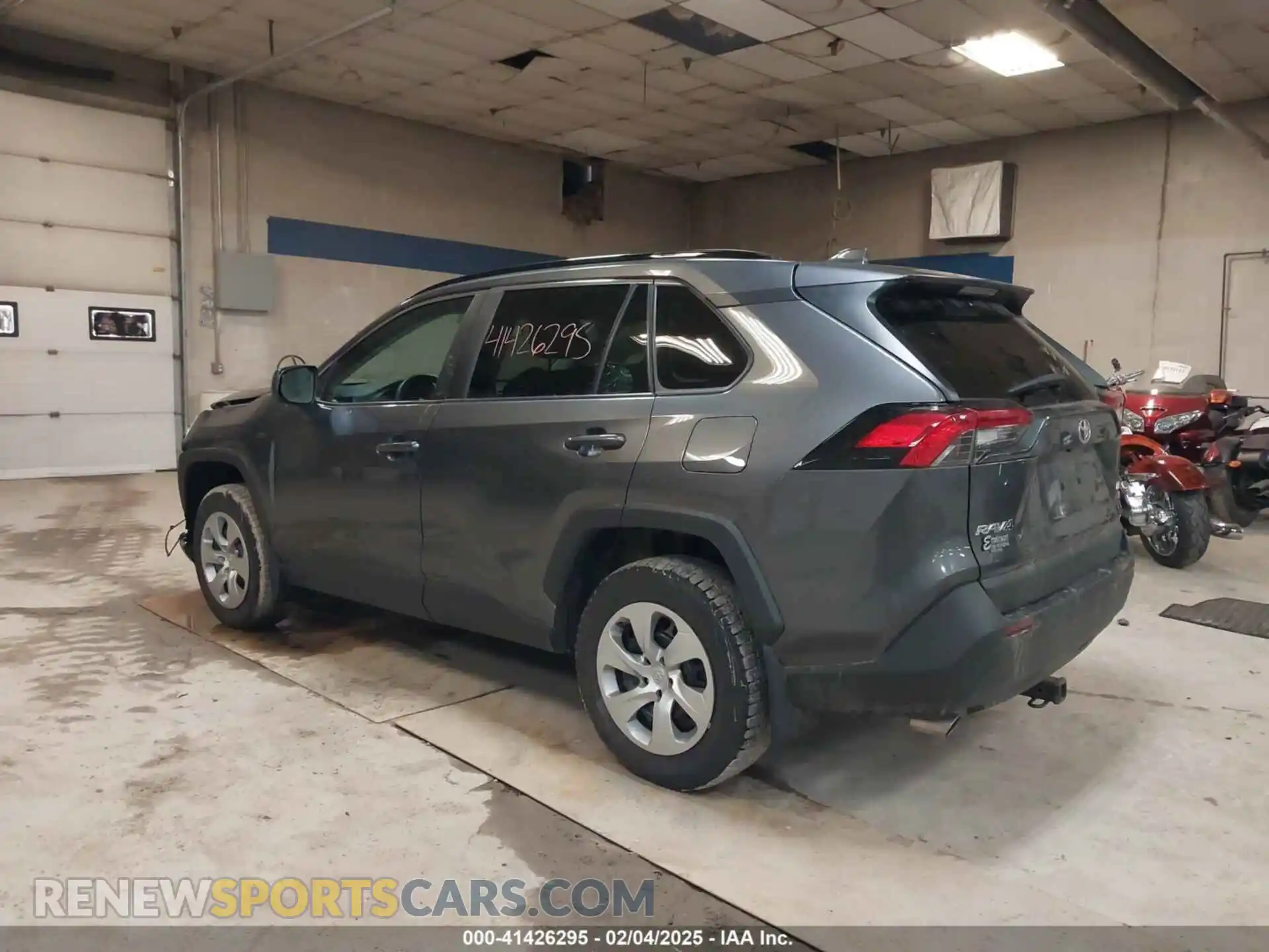 3 Photograph of a damaged car 2T3F1RFV0MC204959 TOYOTA RAV4 2021