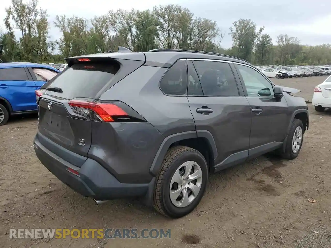 3 Photograph of a damaged car 2T3F1RFV0MC212737 TOYOTA RAV4 2021
