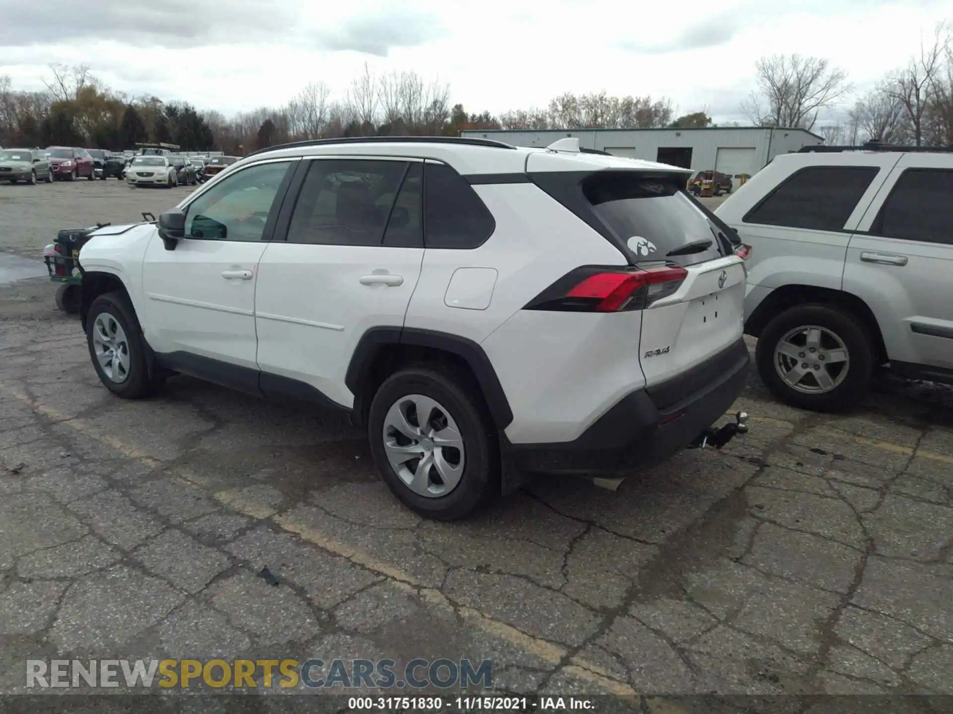 3 Photograph of a damaged car 2T3F1RFV0MW166471 TOYOTA RAV4 2021