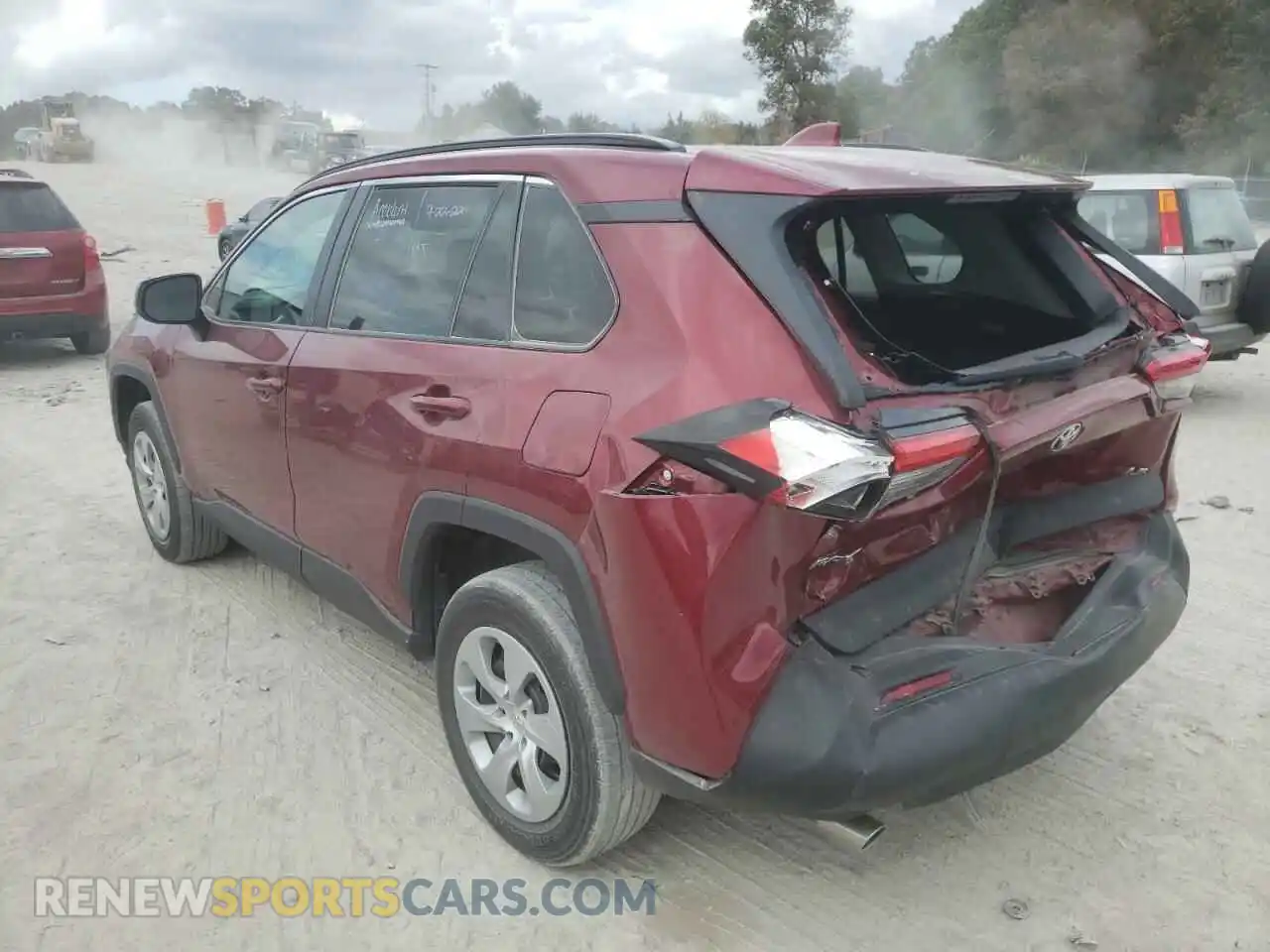 3 Photograph of a damaged car 2T3F1RFV0MW185585 TOYOTA RAV4 2021