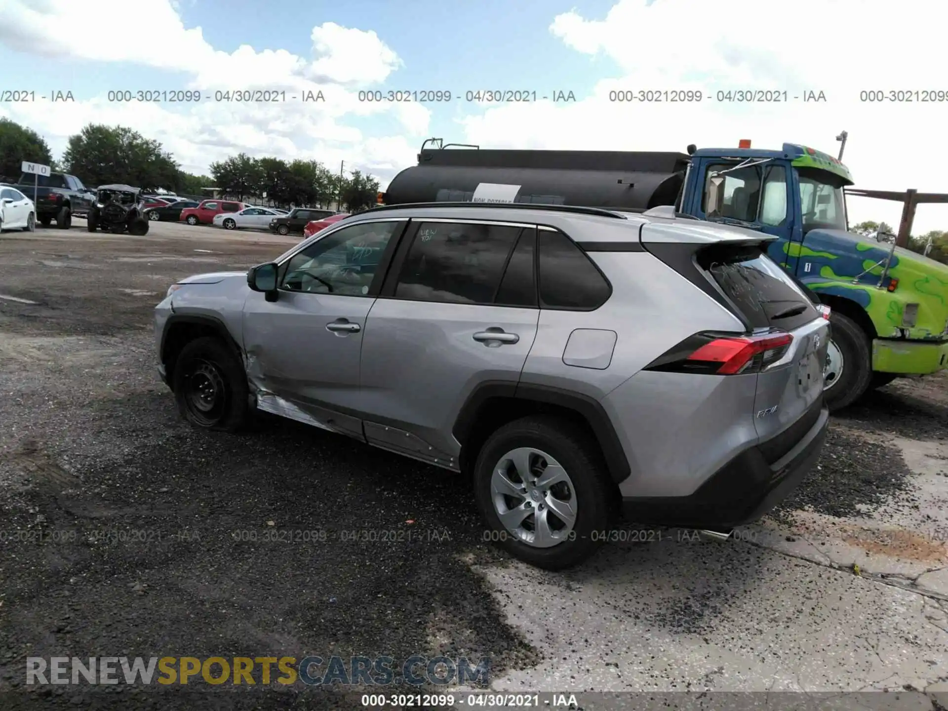 3 Photograph of a damaged car 2T3F1RFV0MW186123 TOYOTA RAV4 2021