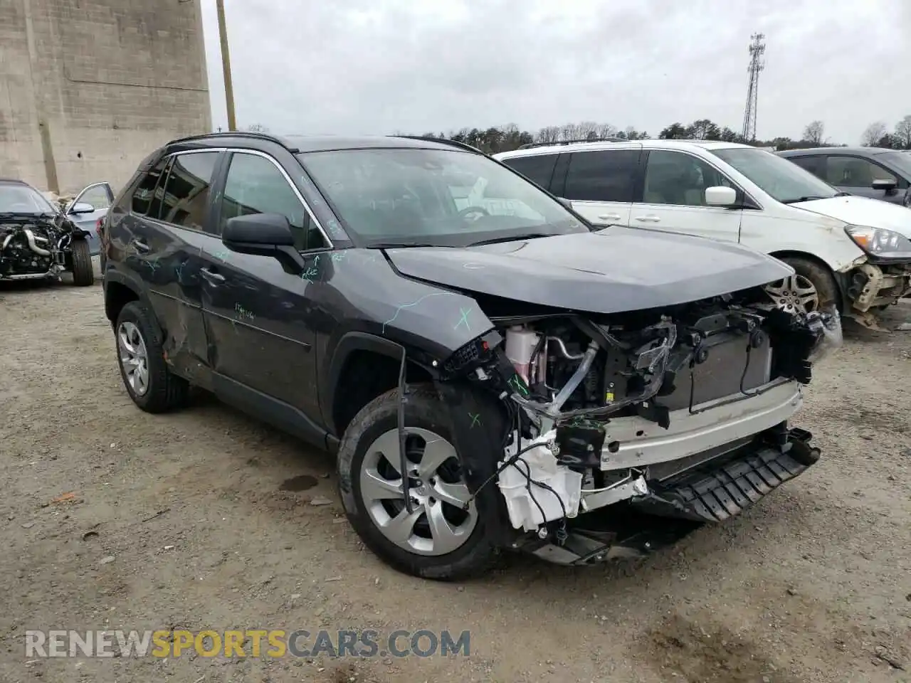 1 Photograph of a damaged car 2T3F1RFV2MC163590 TOYOTA RAV4 2021