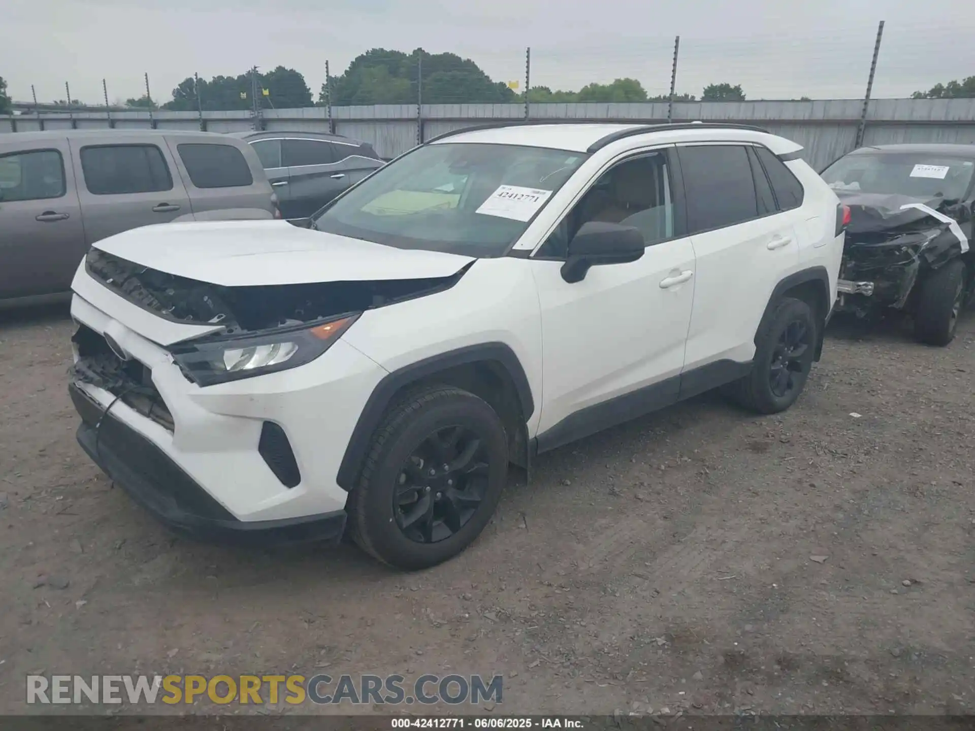 2 Photograph of a damaged car 2T3F1RFV2MC213582 TOYOTA RAV4 2021