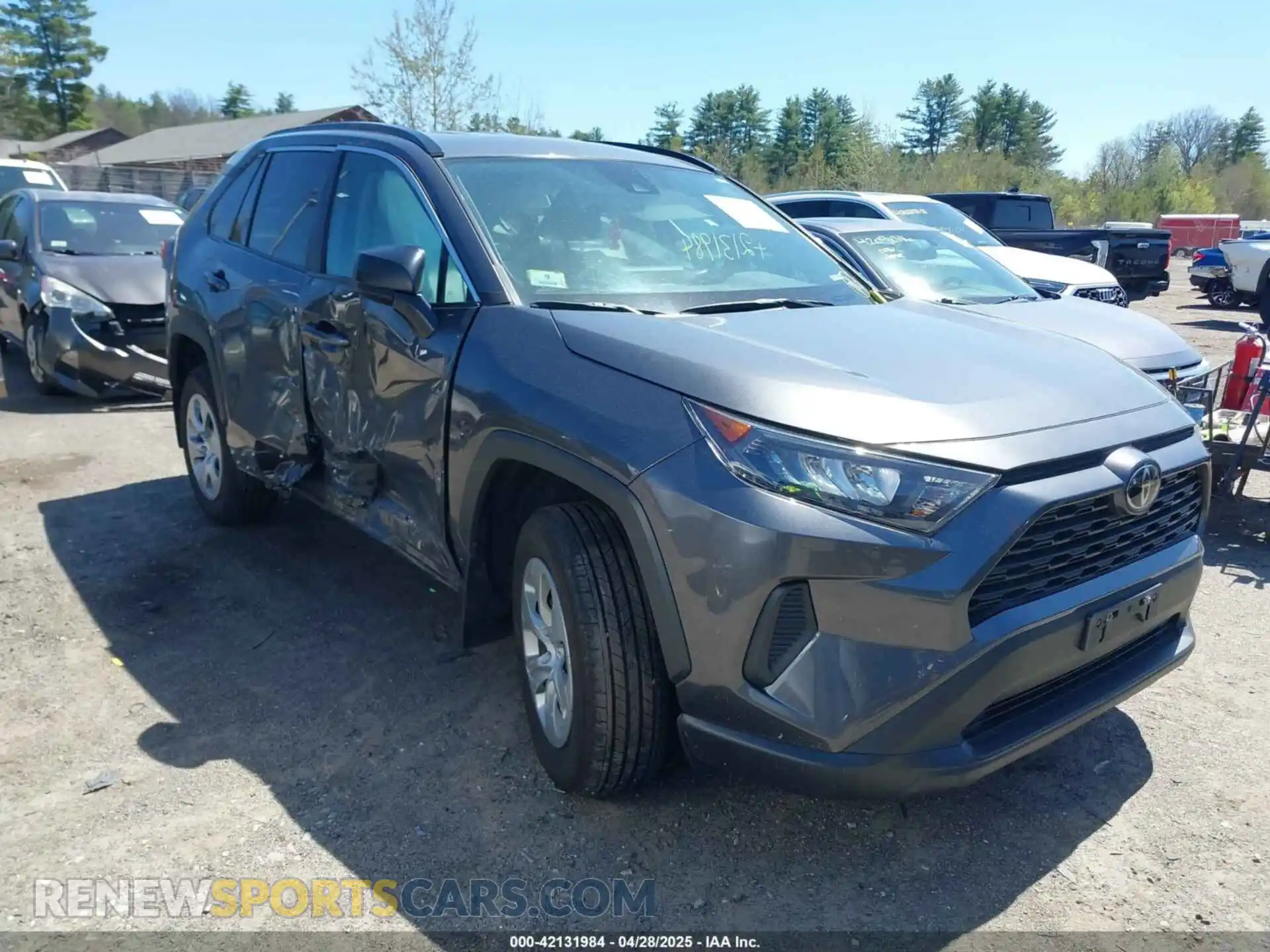 1 Photograph of a damaged car 2T3F1RFV2MC237378 TOYOTA RAV4 2021