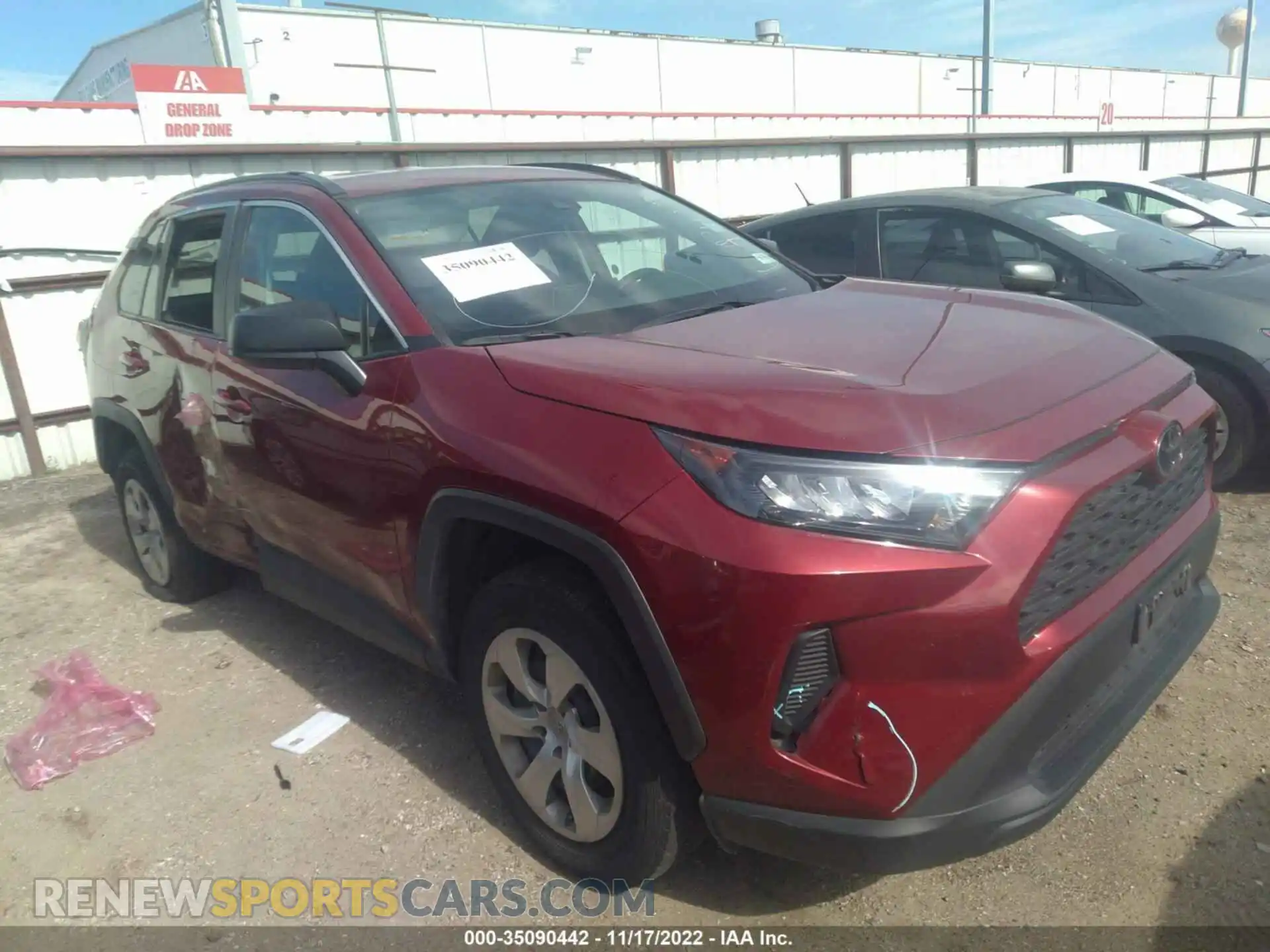 1 Photograph of a damaged car 2T3F1RFV2MW195227 TOYOTA RAV4 2021