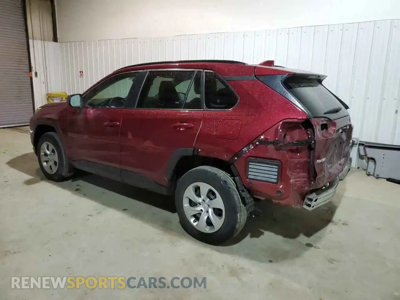 2 Photograph of a damaged car 2T3F1RFV2MW211961 TOYOTA RAV4 2021