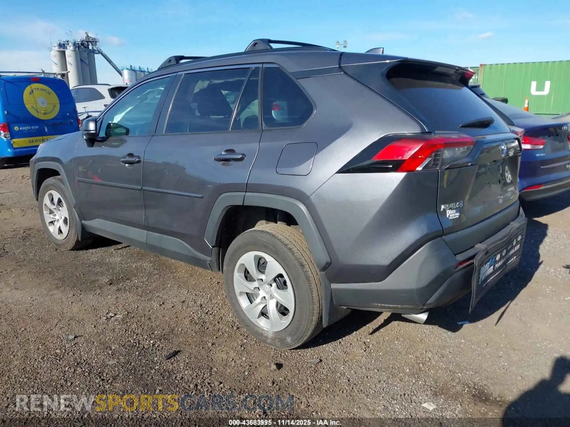 3 Photograph of a damaged car 2T3F1RFV2MW223611 TOYOTA RAV4 2021