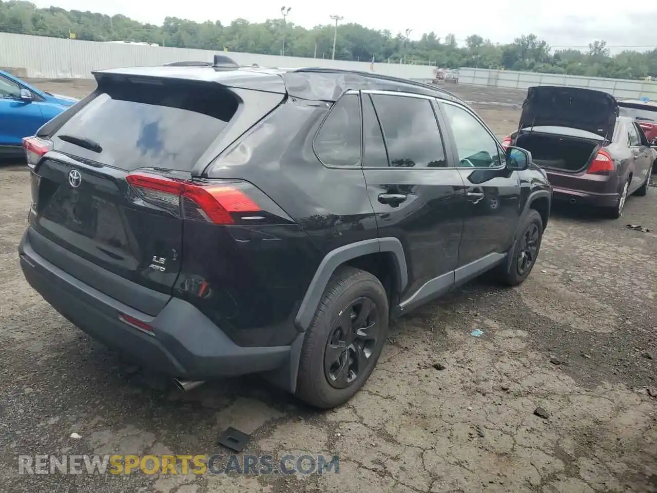 3 Photograph of a damaged car 2T3F1RFV3MC153909 TOYOTA RAV4 2021