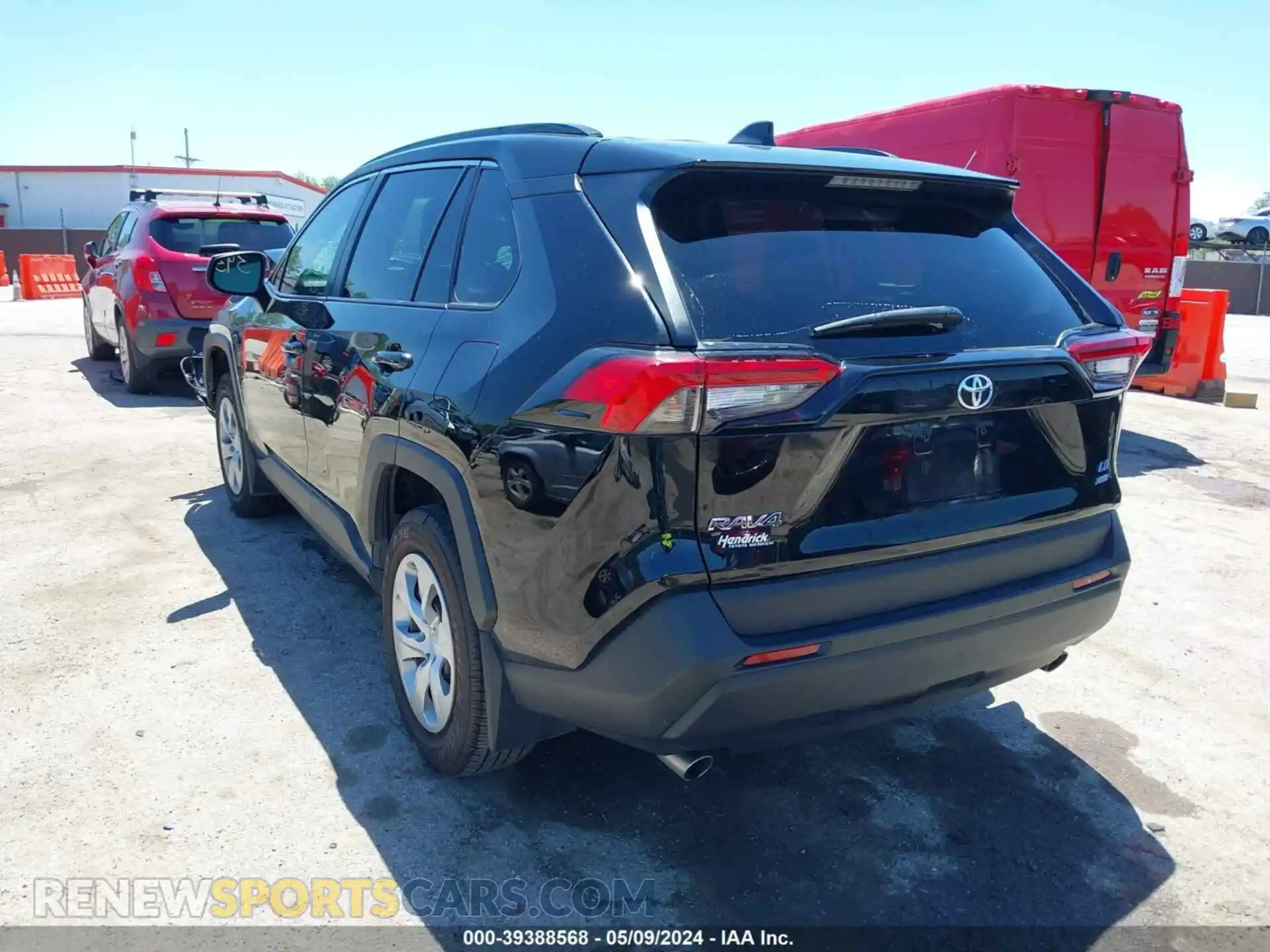 3 Photograph of a damaged car 2T3F1RFV3MC170144 TOYOTA RAV4 2021
