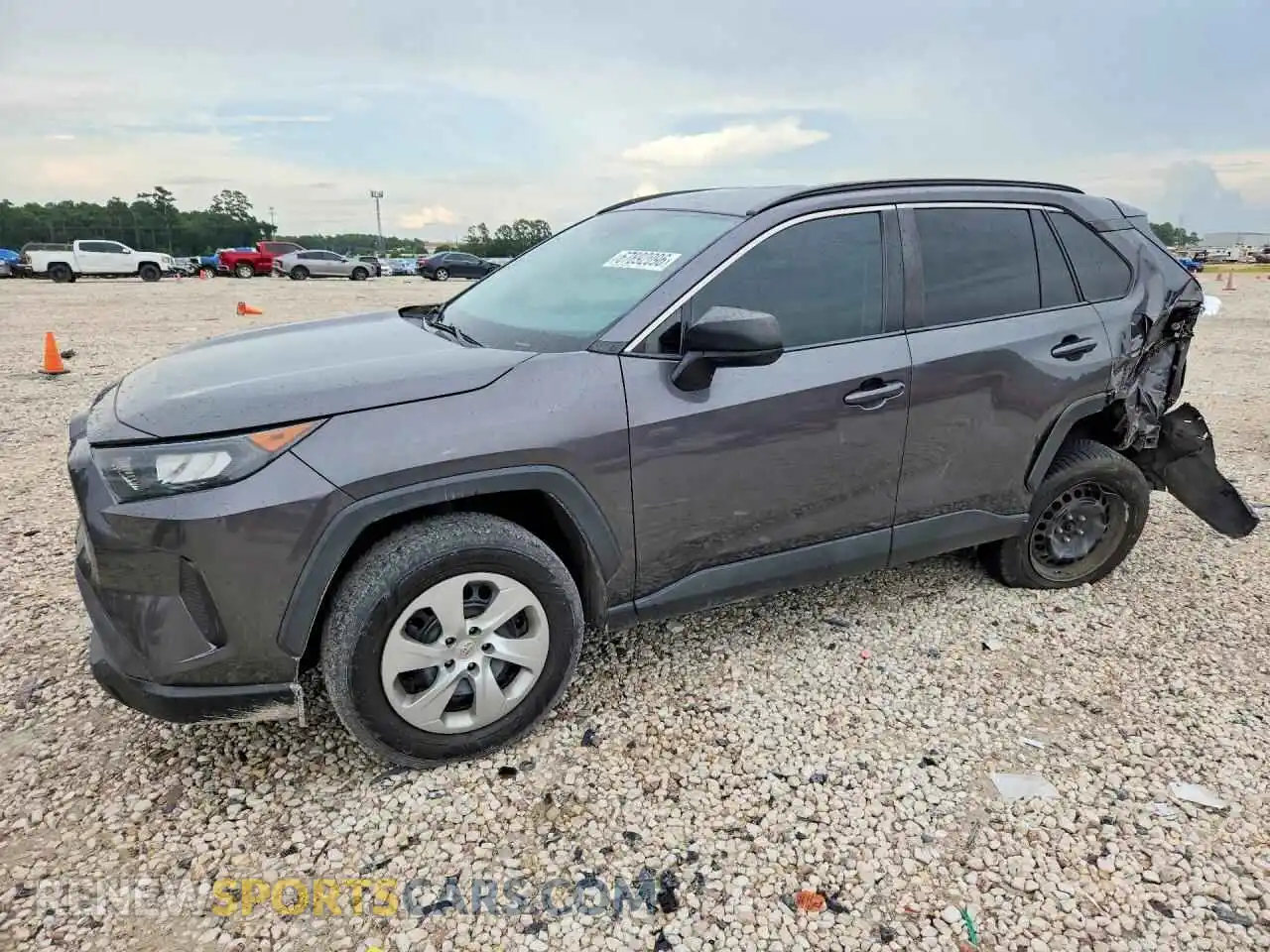 1 Photograph of a damaged car 2T3F1RFV3MW195236 TOYOTA RAV4 2021