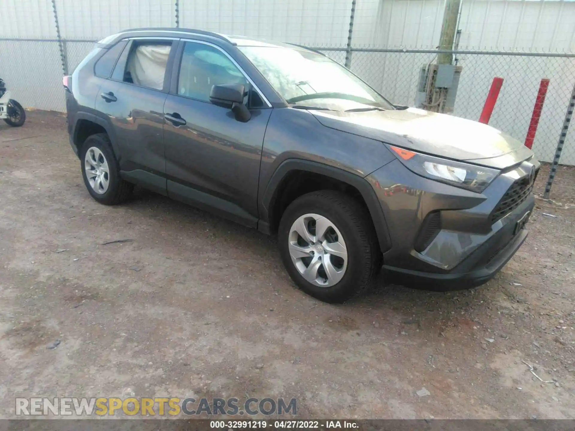 1 Photograph of a damaged car 2T3F1RFV3MW208339 TOYOTA RAV4 2021