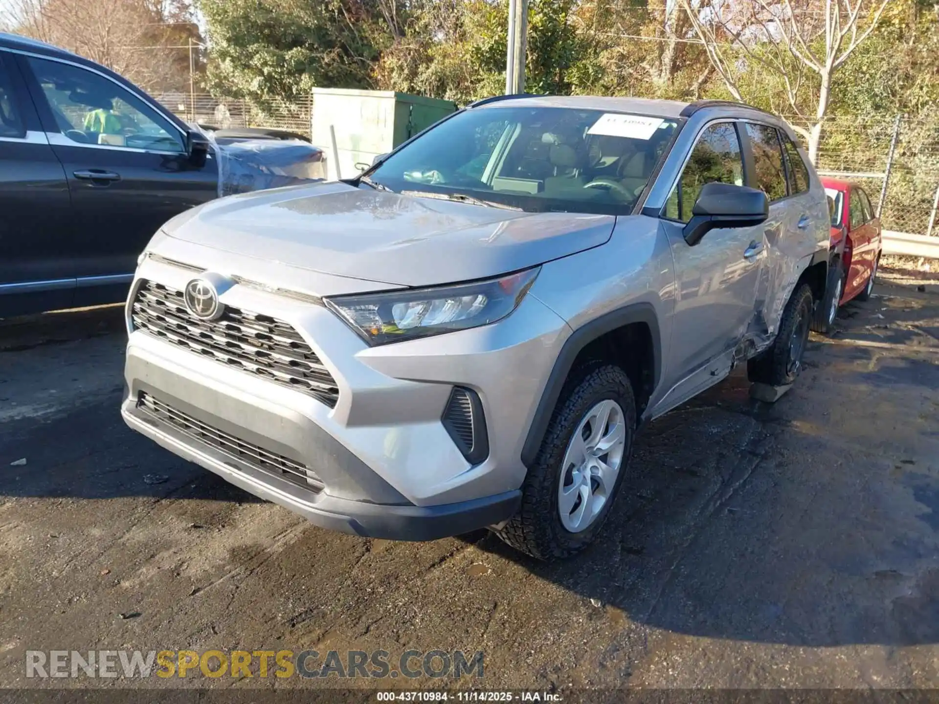 2 Photograph of a damaged car 2T3F1RFV4MC206200 TOYOTA RAV4 2021