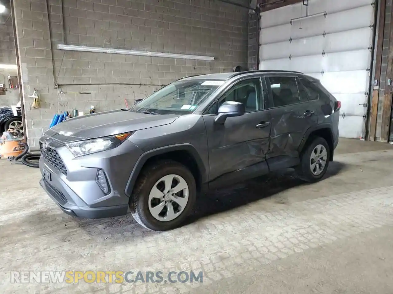 1 Photograph of a damaged car 2T3F1RFV4MC244901 TOYOTA RAV4 2021
