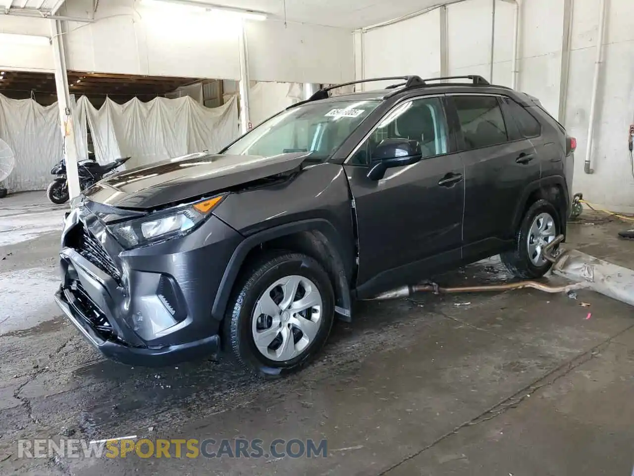 1 Photograph of a damaged car 2T3F1RFV5MC146220 TOYOTA RAV4 2021