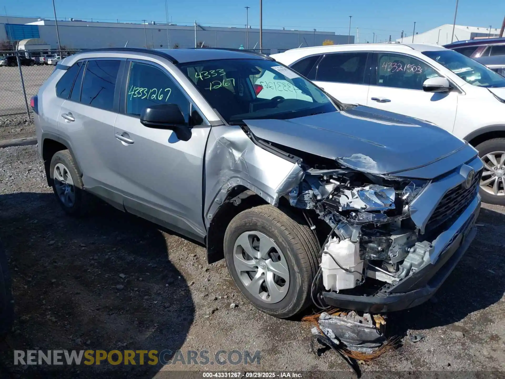 1 Photograph of a damaged car 2T3F1RFV5MC157640 TOYOTA RAV4 2021