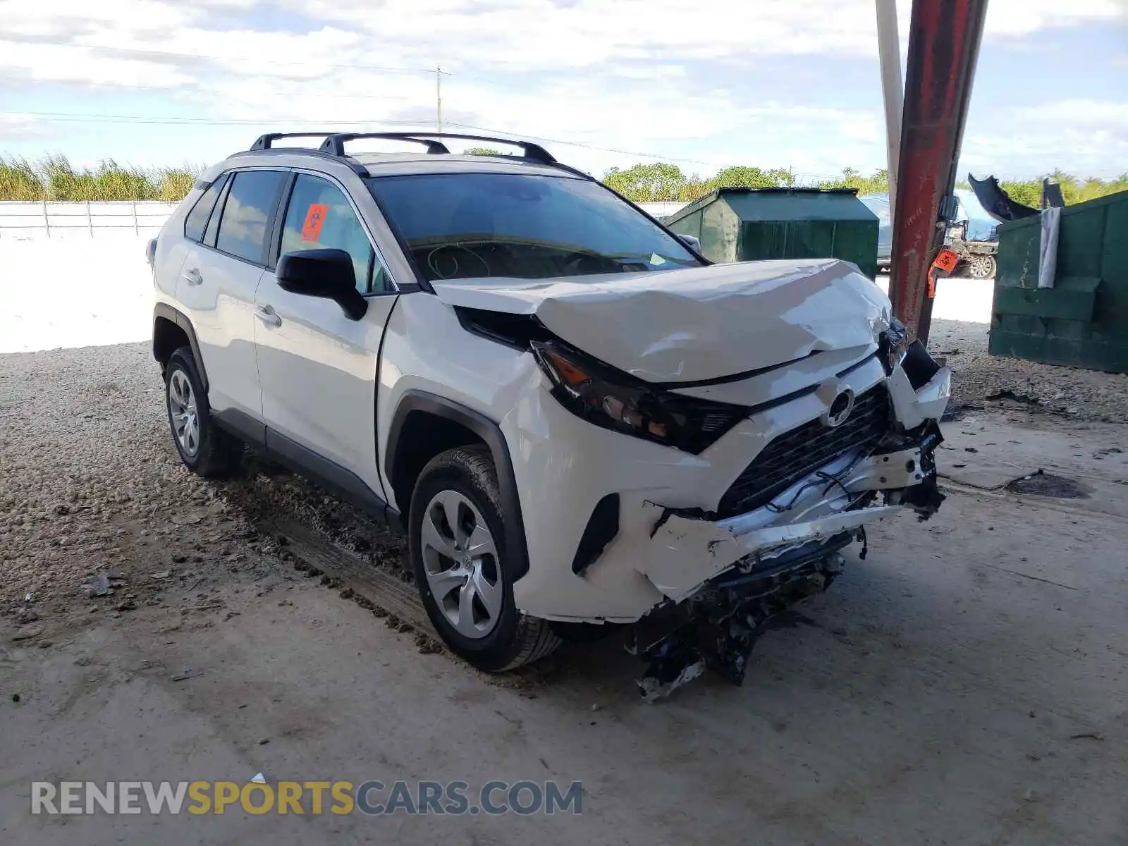 1 Photograph of a damaged car 2T3F1RFV5MC235186 TOYOTA RAV4 2021