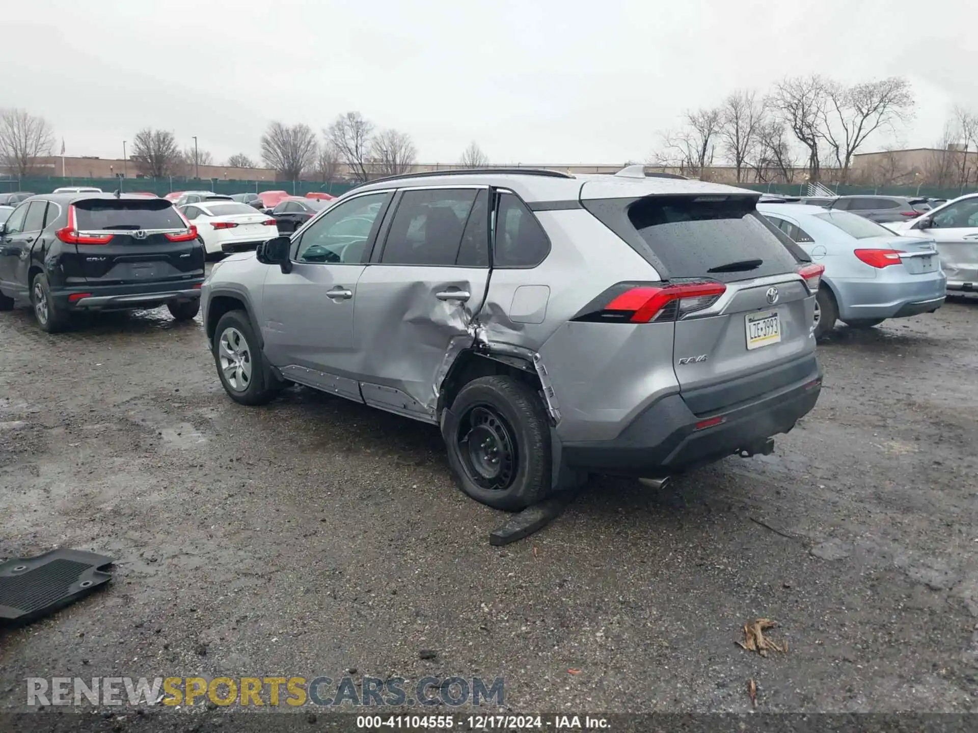 3 Photograph of a damaged car 2T3F1RFV5MC236211 TOYOTA RAV4 2021