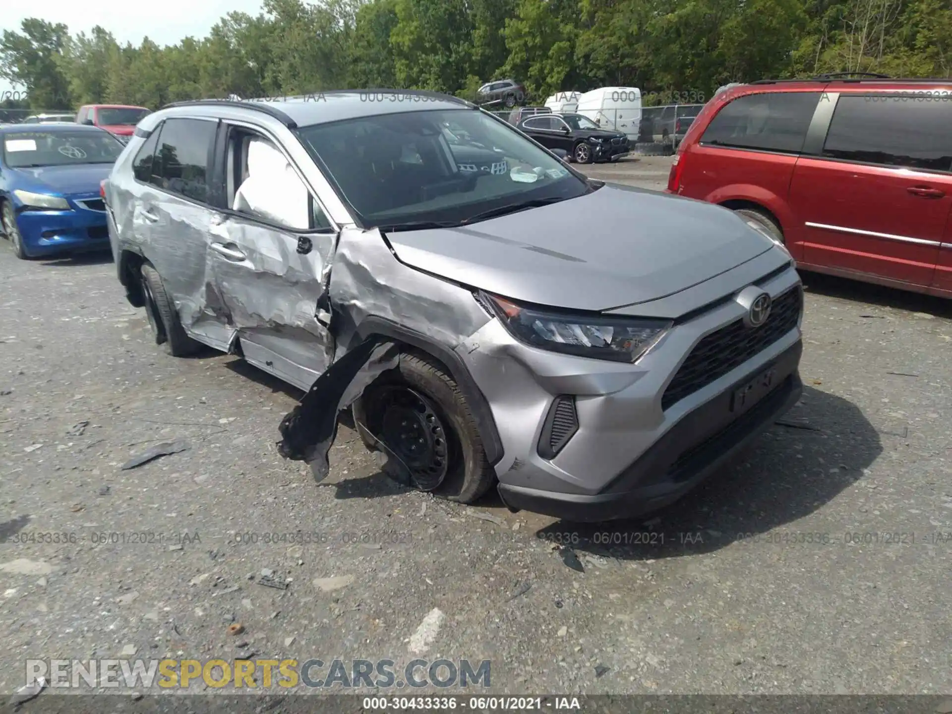 1 Photograph of a damaged car 2T3F1RFV6MW151408 TOYOTA RAV4 2021