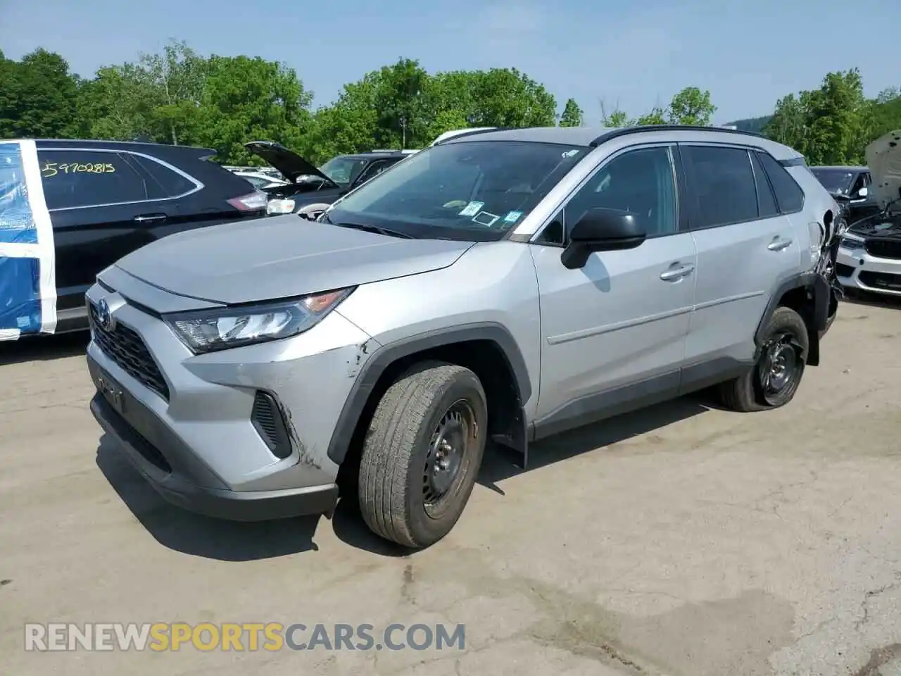 1 Photograph of a damaged car 2T3F1RFV6MW235437 TOYOTA RAV4 2021