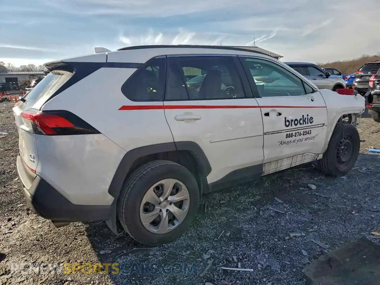 3 Фотография поврежденного автомобиля 2T3F1RFV6MW238869 TOYOTA RAV4 2021