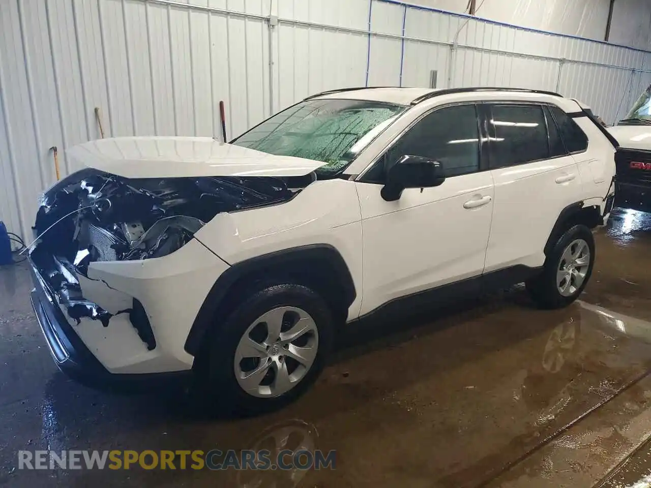 1 Photograph of a damaged car 2T3F1RFV7MC163228 TOYOTA RAV4 2021