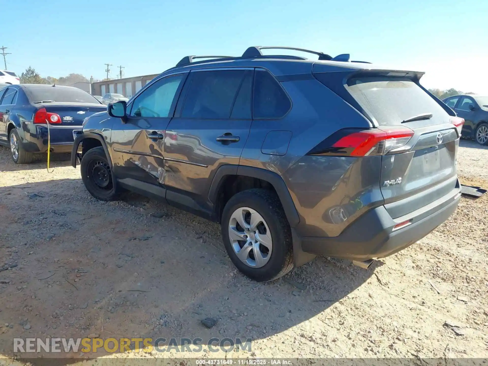3 Photograph of a damaged car 2T3F1RFV7MC206496 TOYOTA RAV4 2021