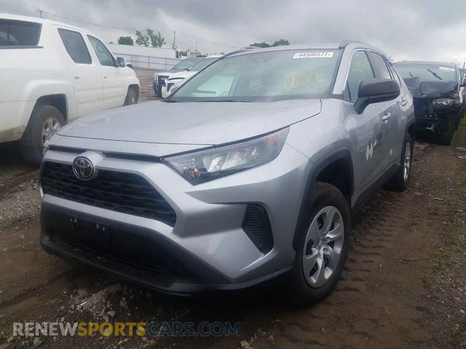 2 Photograph of a damaged car 2T3F1RFV7MW161915 TOYOTA RAV4 2021