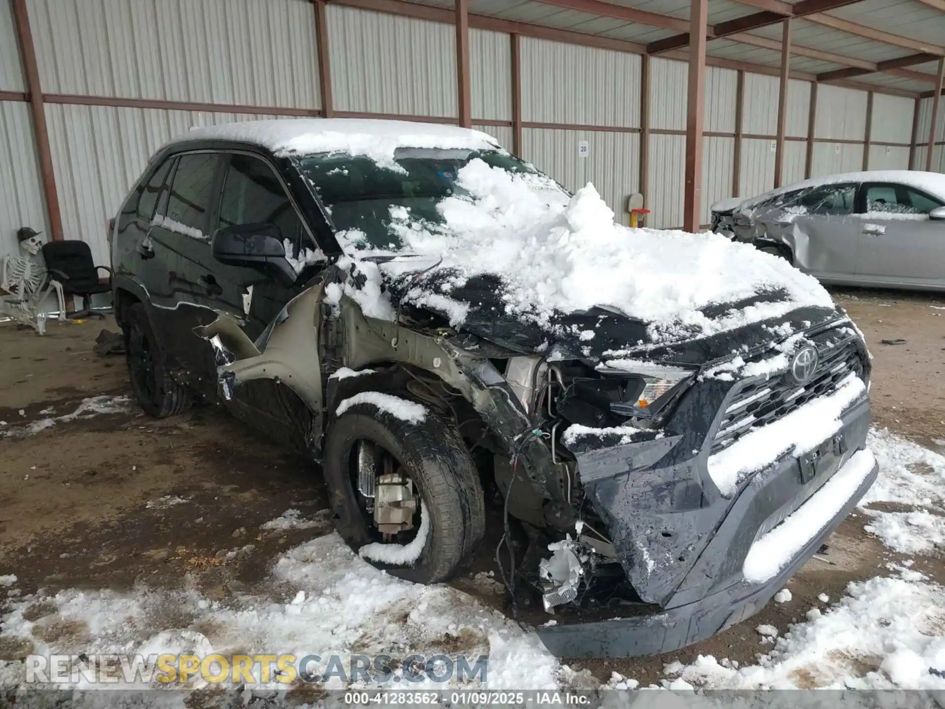 1 Photograph of a damaged car 2T3F1RFV8MC195086 TOYOTA RAV4 2021